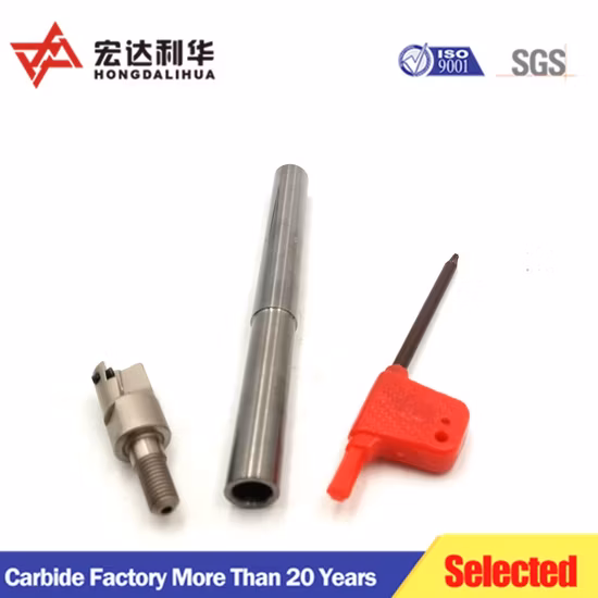 Torno de metal CNC Herramienta de torneado interno de carburo Barra aburrida Emr-C20-5r20-200L